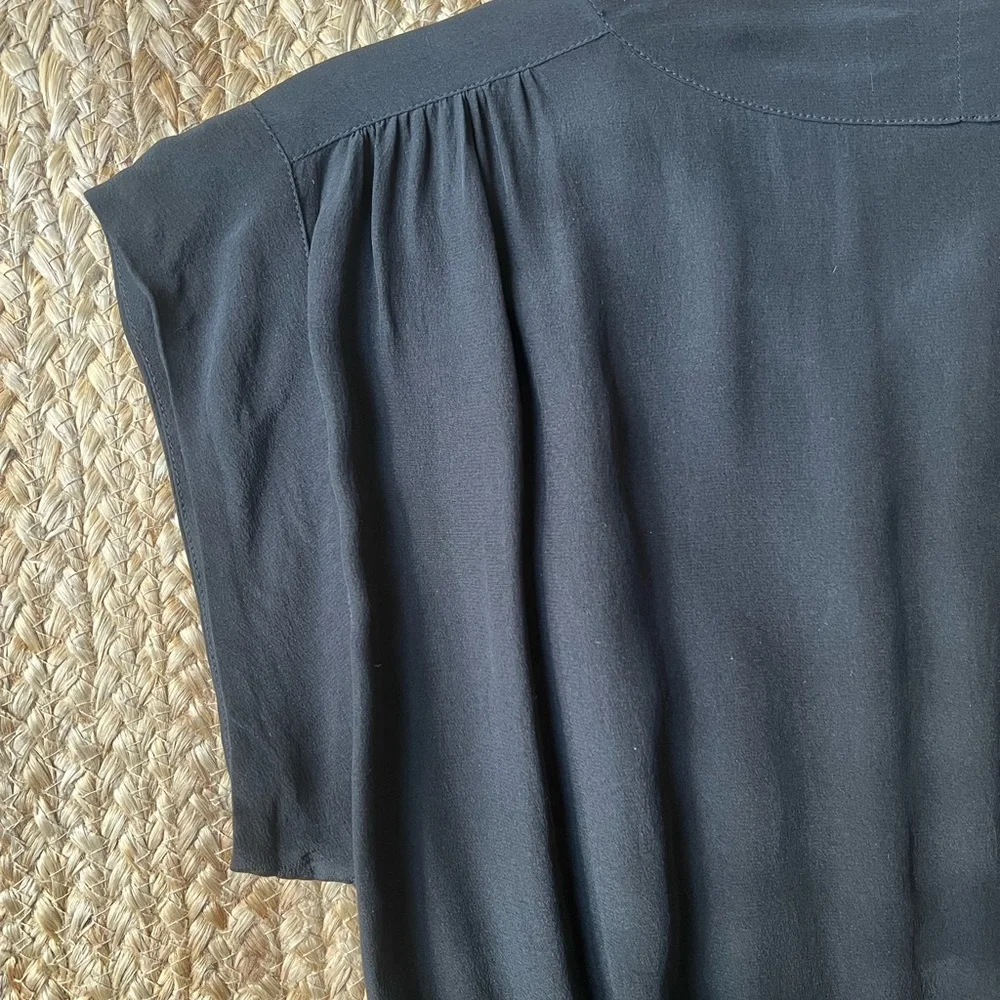 Aritzia Babaton Black Silk Jumpsuit Size XS - Picture 5 of 8